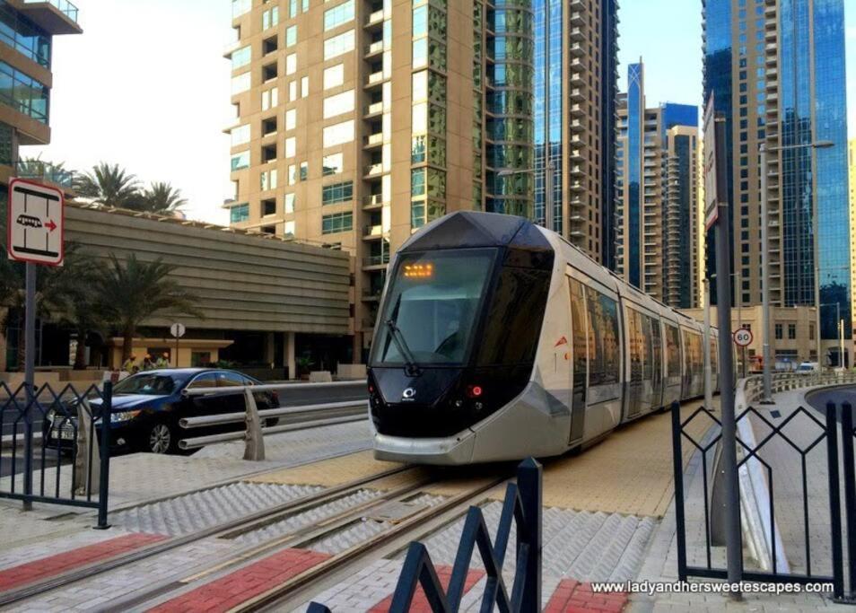 La Buena Vida Holiday Homes - Beach Front Very Spacious, Luxe And Modern 3 Bedroom With Full Kitchen In Jbr , 3 Min To The Jbr Beach Dubai Marina And Tram Station Exteriér fotografie
