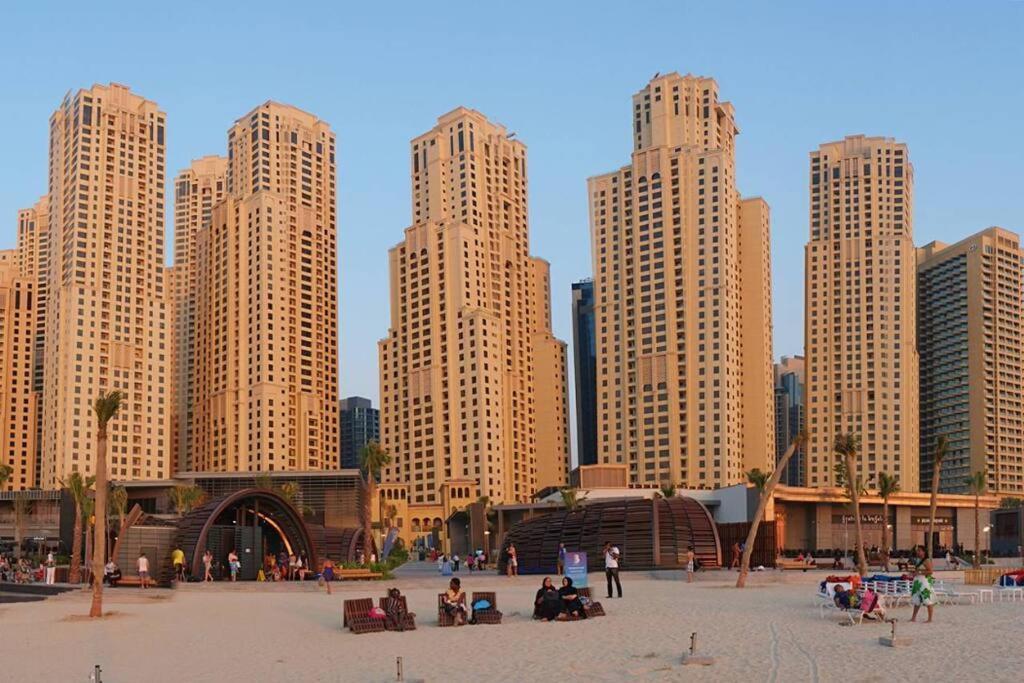 La Buena Vida Holiday Homes - Beach Front Very Spacious, Luxe And Modern 3 Bedroom With Full Kitchen In Jbr , 3 Min To The Jbr Beach Dubai Marina And Tram Station Exteriér fotografie