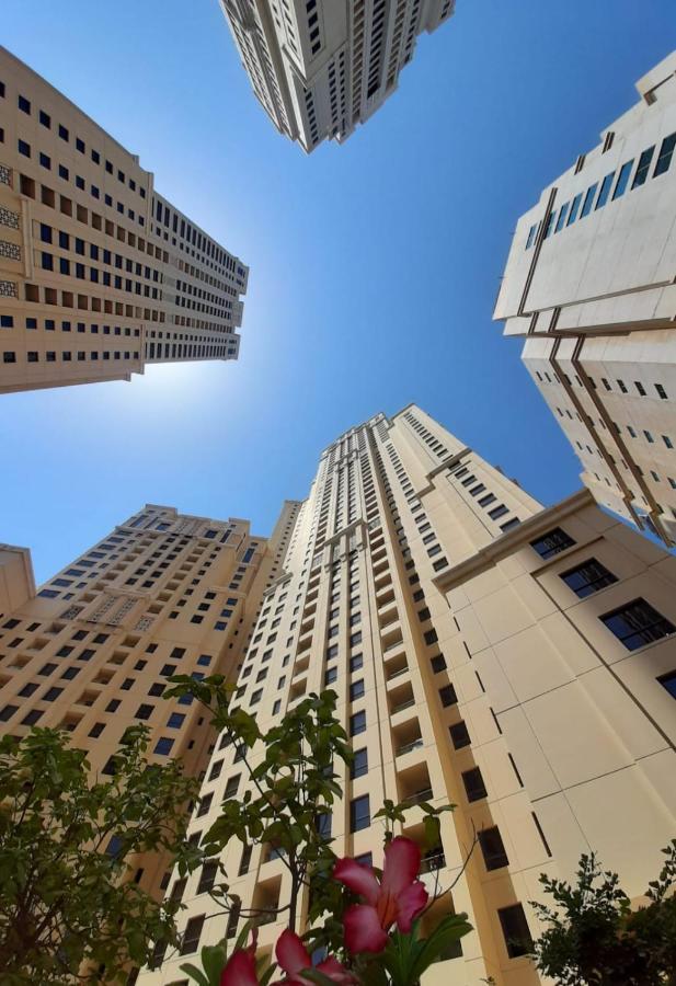 La Buena Vida Holiday Homes - Beach Front Very Spacious, Luxe And Modern 3 Bedroom With Full Kitchen In Jbr , 3 Min To The Jbr Beach Dubai Marina And Tram Station Exteriér fotografie