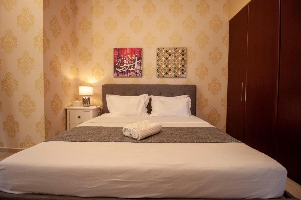 La Buena Vida Holiday Homes - Beach Front Very Spacious, Luxe And Modern 3 Bedroom With Full Kitchen In Jbr , 3 Min To The Jbr Beach Dubai Marina And Tram Station Exteriér fotografie
