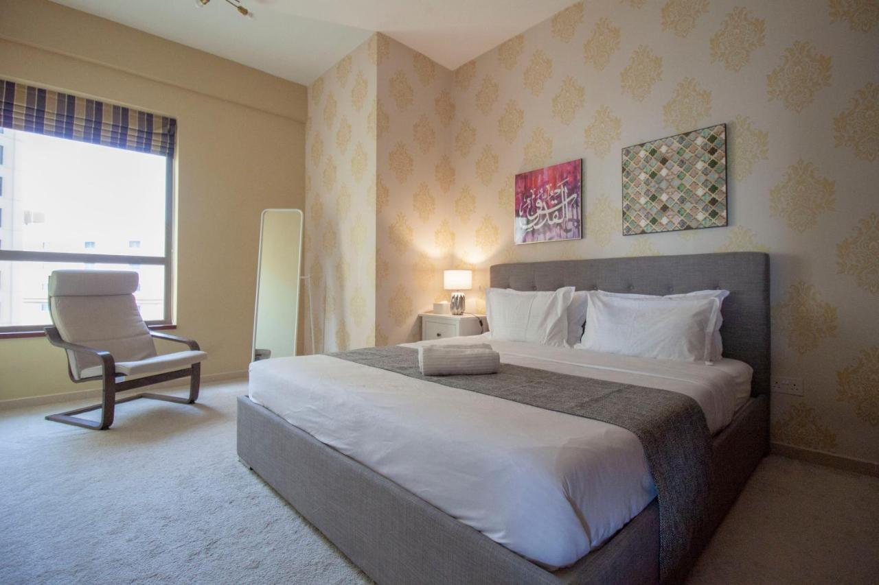 La Buena Vida Holiday Homes - Beach Front Very Spacious, Luxe And Modern 3 Bedroom With Full Kitchen In Jbr , 3 Min To The Jbr Beach Dubai Marina And Tram Station Exteriér fotografie