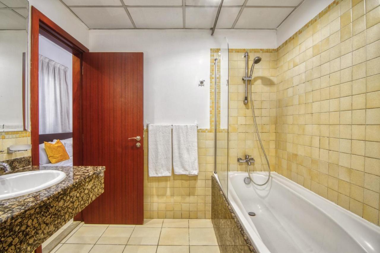 La Buena Vida Holiday Homes - Beach Front Very Spacious, Luxe And Modern 3 Bedroom With Full Kitchen In Jbr , 3 Min To The Jbr Beach Dubai Marina And Tram Station Exteriér fotografie